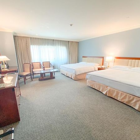 Evergreen Laurel Hotel - Keelung Bagian luar foto